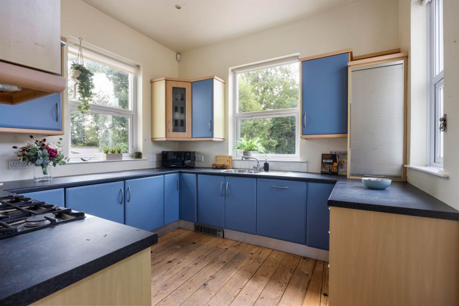 Milebush House, 92 Milebush Road