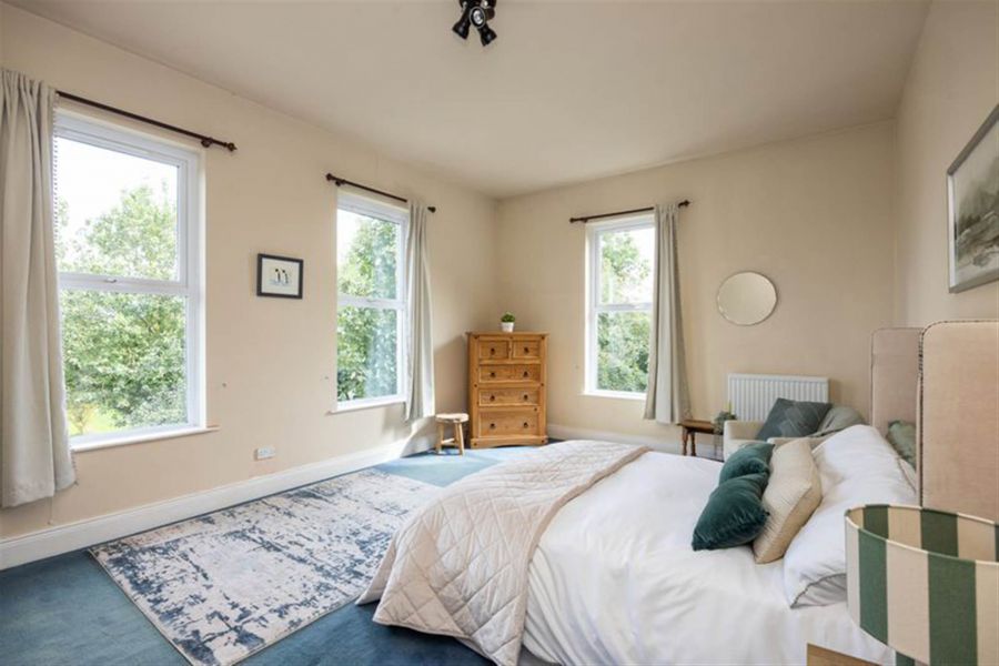 Milebush House, 92 Milebush Road