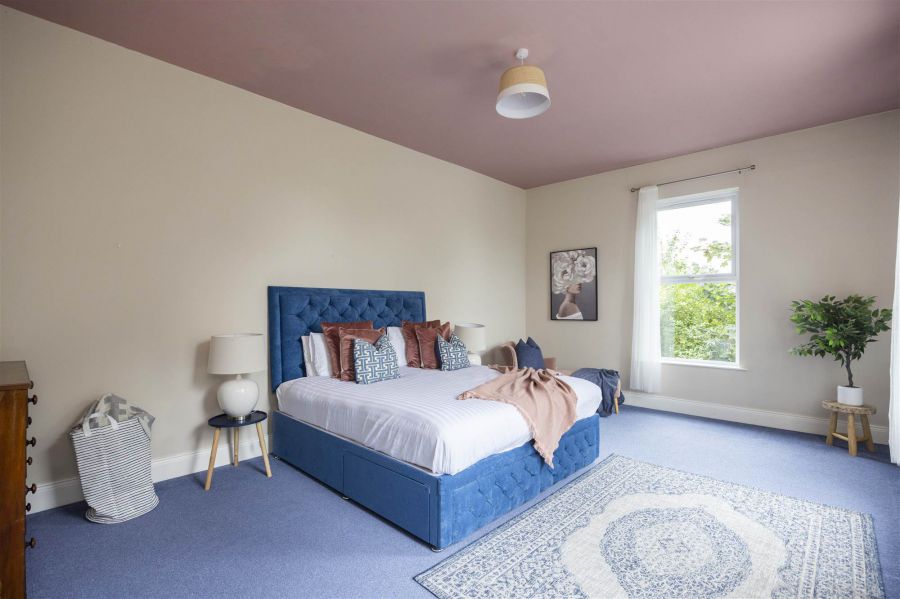 Milebush House, 92 Milebush Road