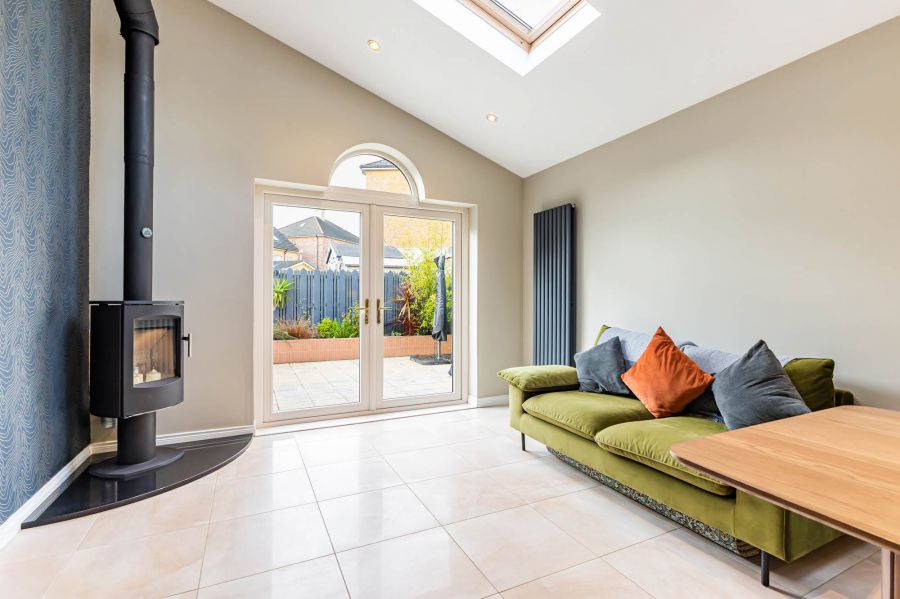 10 Ballantine Gardens