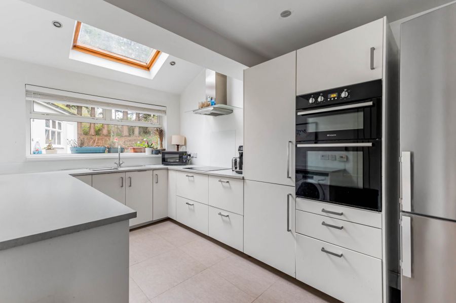 8 Minnowburn Terrace