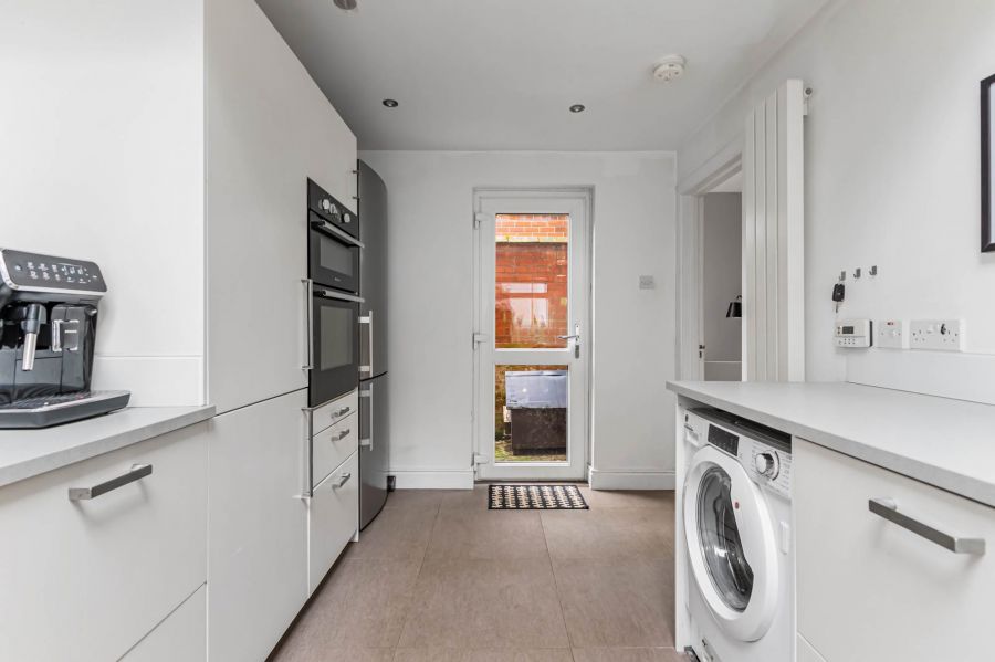 8 Minnowburn Terrace