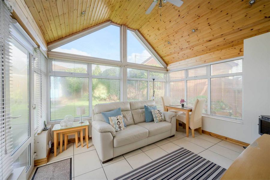 2 Knockbracken Crescent