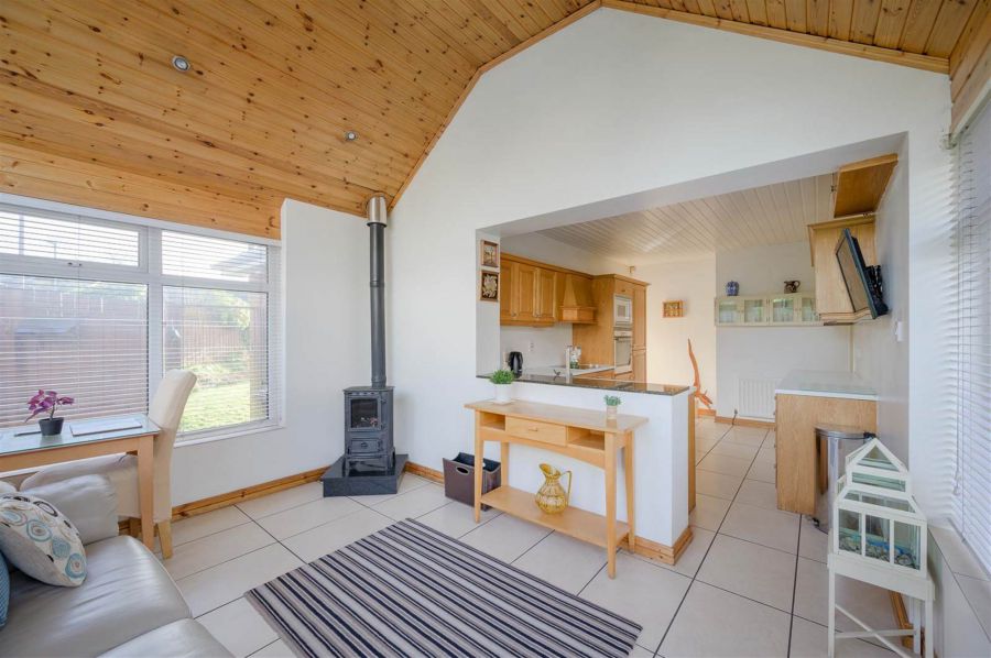 2 Knockbracken Crescent