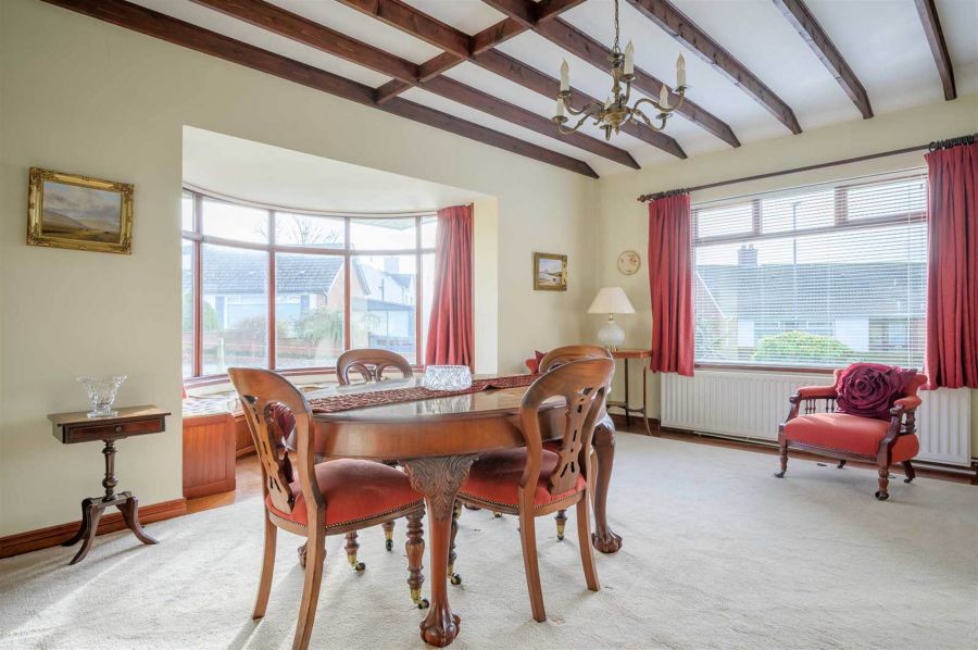 2 Knockbracken Crescent