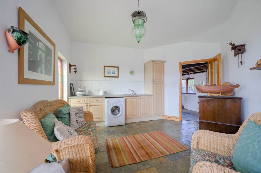 2 Knockbracken Crescent