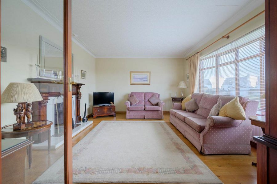 2 Knockbracken Crescent