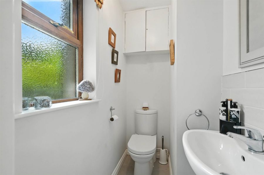 Canal View, 1A Nevins Row