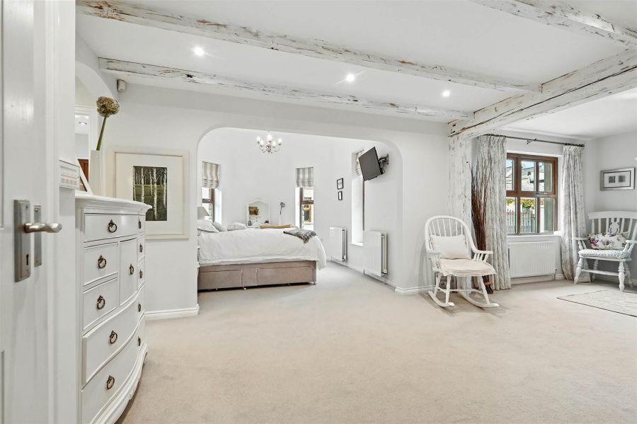 Canal View, 1A Nevins Row