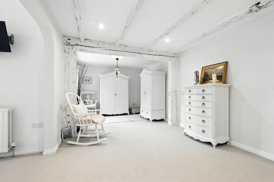 Canal View, 1A Nevins Row