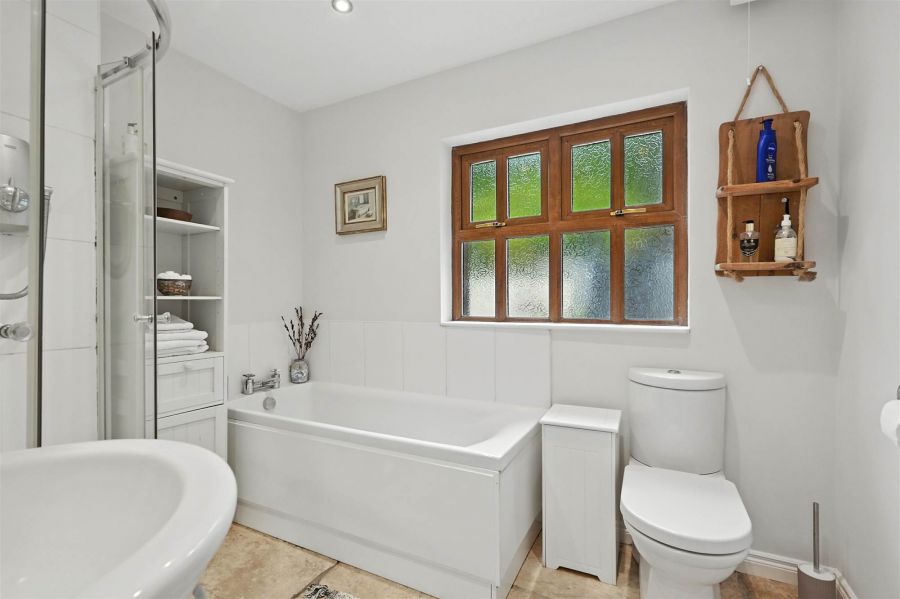 Canal View, 1A Nevins Row