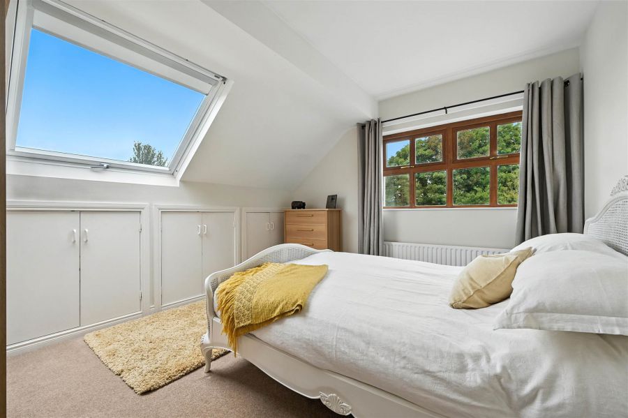 Canal View, 1A Nevins Row