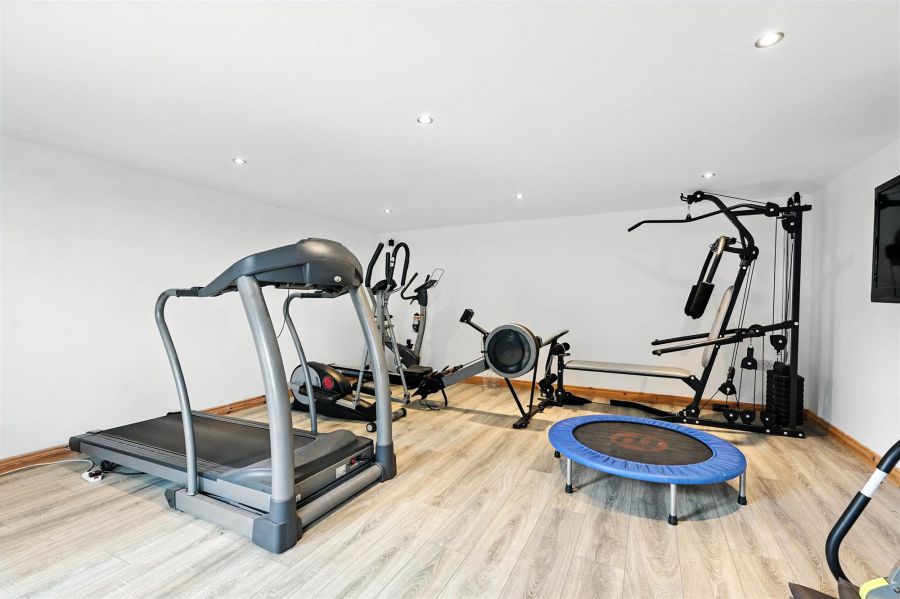 Canal View, 1A Nevins Row