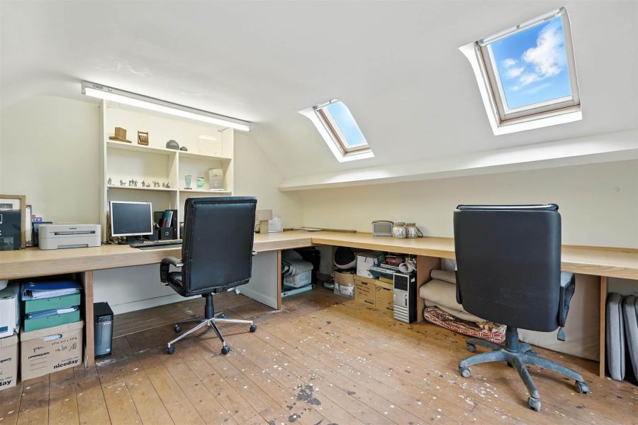 Canal View, 1A Nevins Row