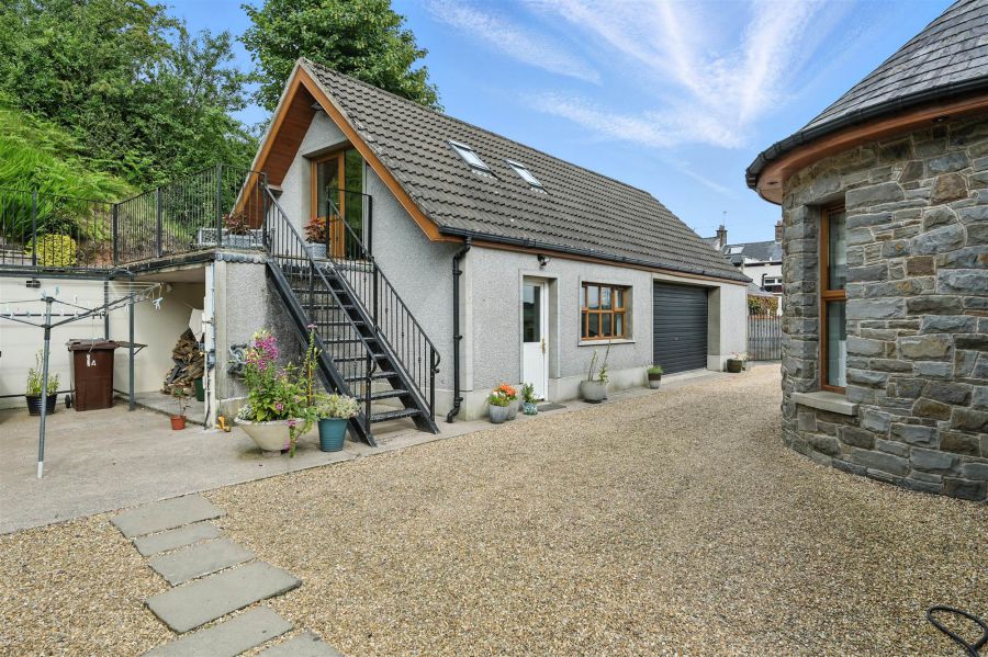 Canal View, 1A Nevins Row