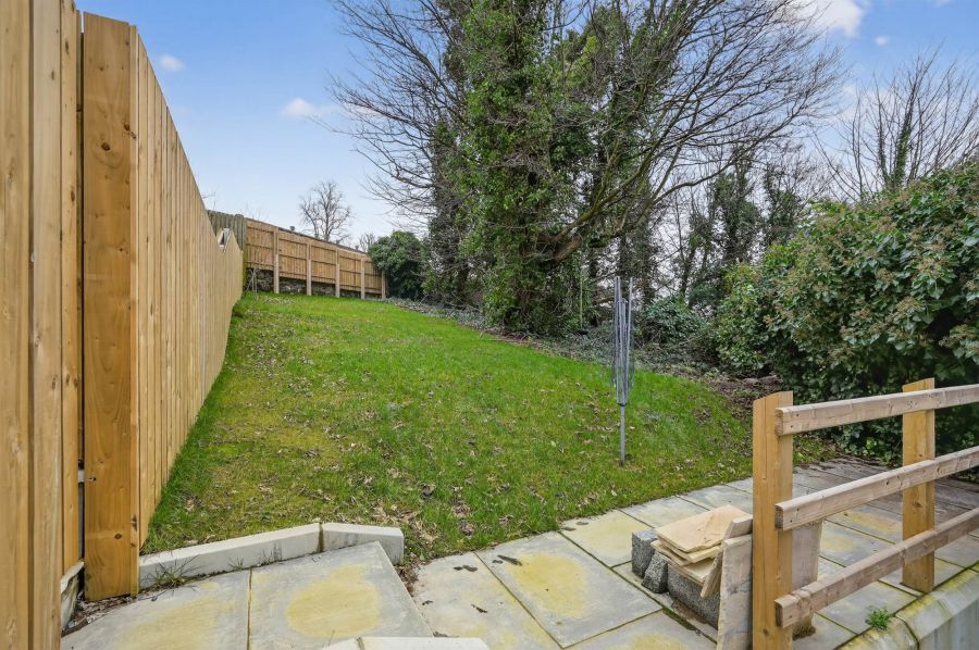 Apt 4 51-53Bridge Street