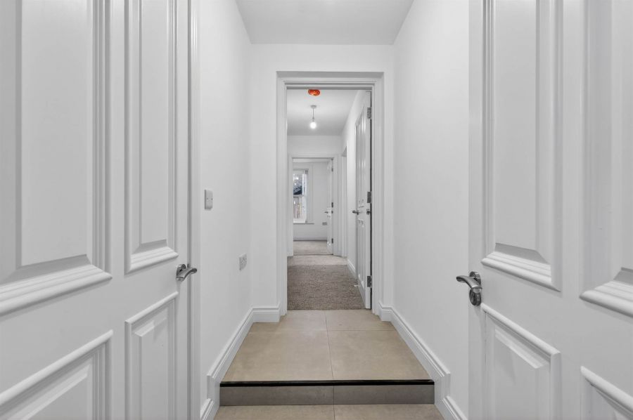 Apt 4 51-53Bridge Street