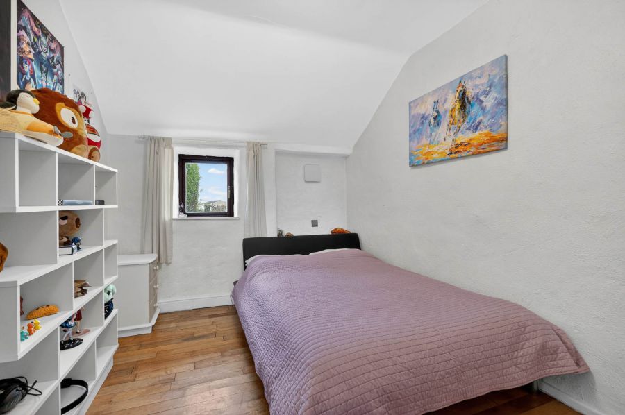 113-117 Hillhall Road