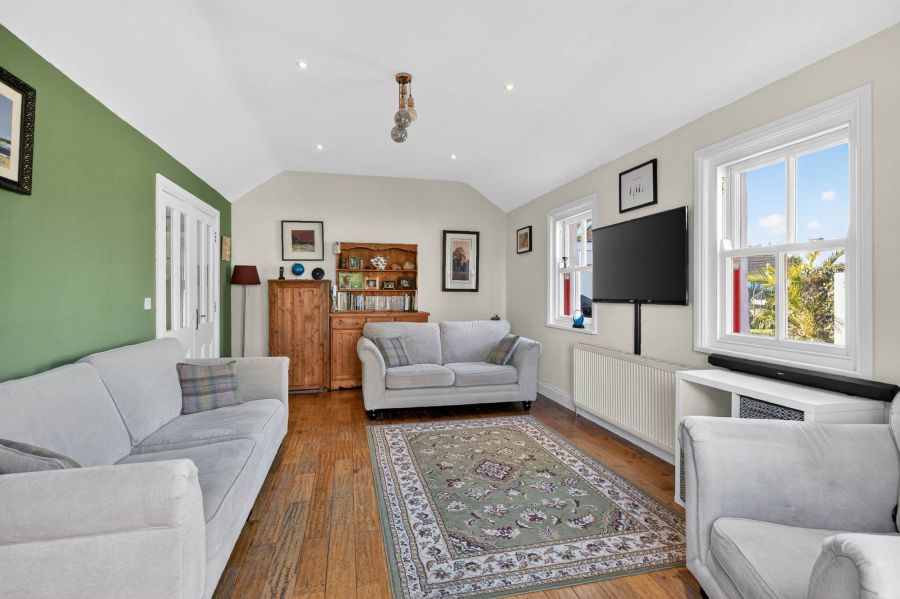 113-117 Hillhall Road