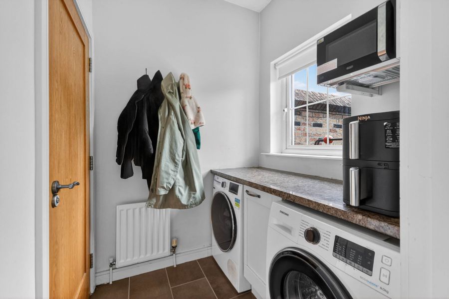 37 Lady Wallace Road