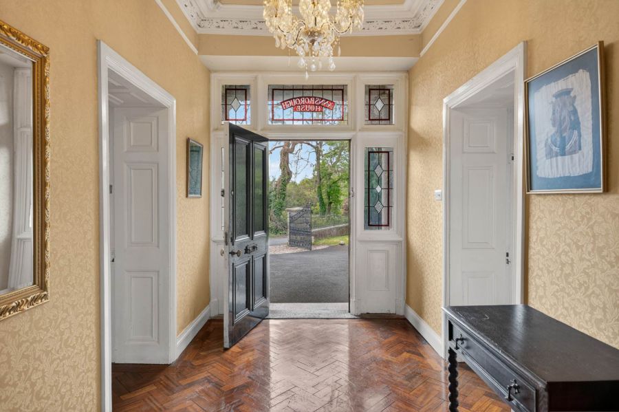 Annsborough House, 102 Mill Hill