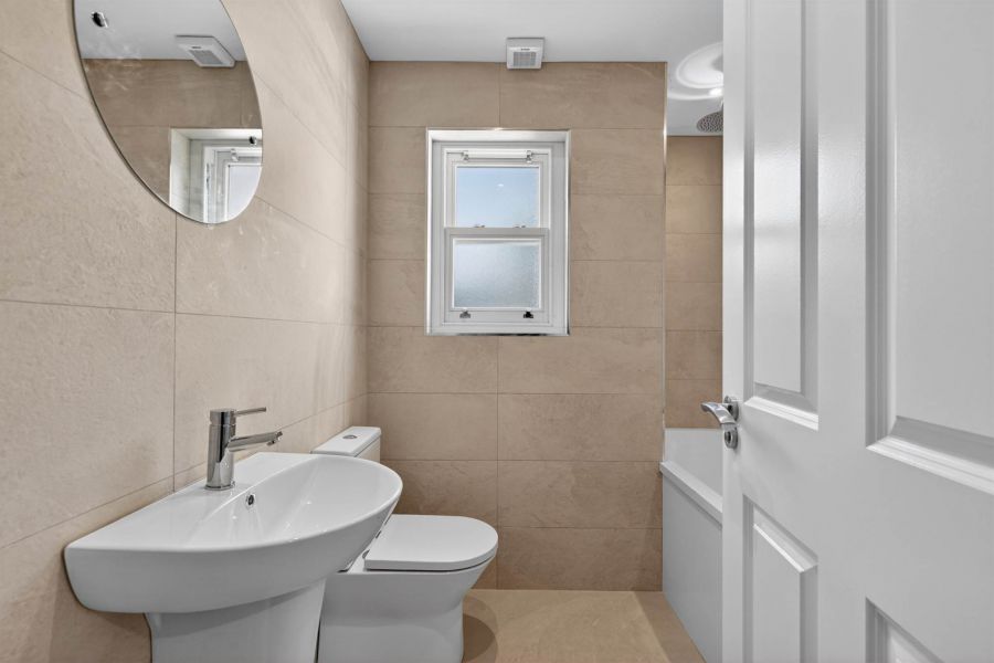 Apt 9 51-53Bridge Street