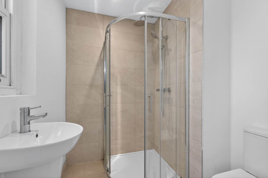 Apt 10 51-53Bridge Street