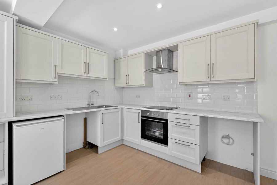 Apt 10 51-53Bridge Street