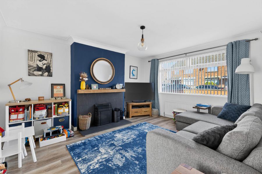 17 Cloverhill Avenue