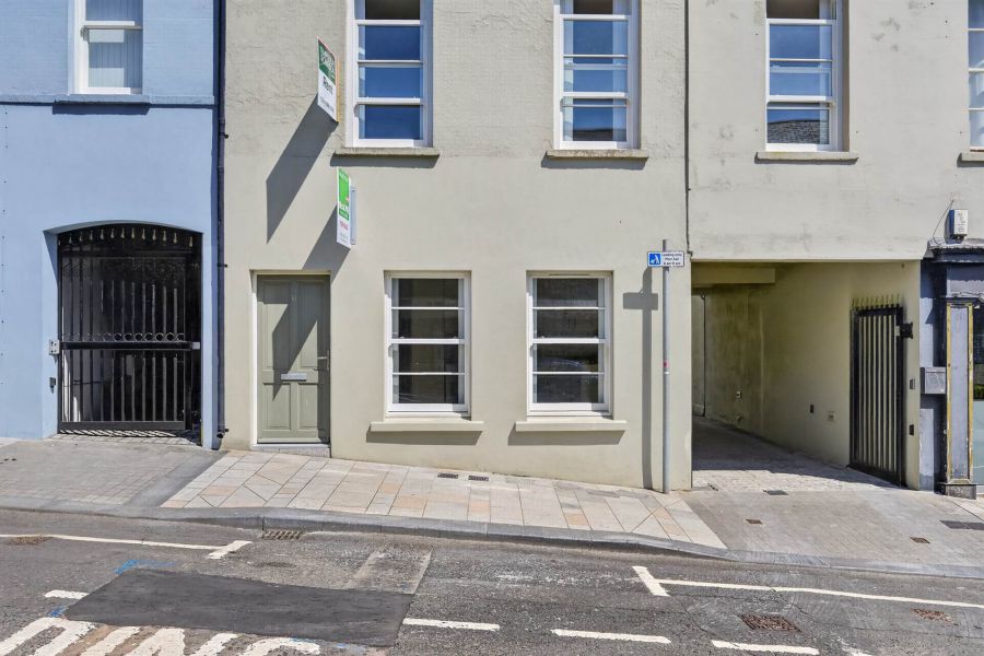 53 Bridge Street