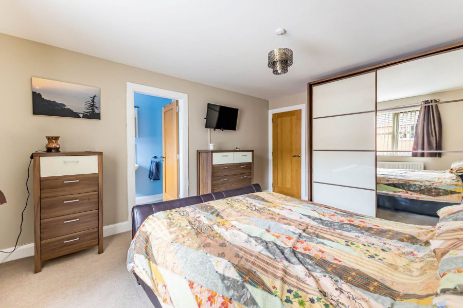3 Rosebank Court