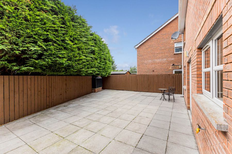 3 Rosebank Court