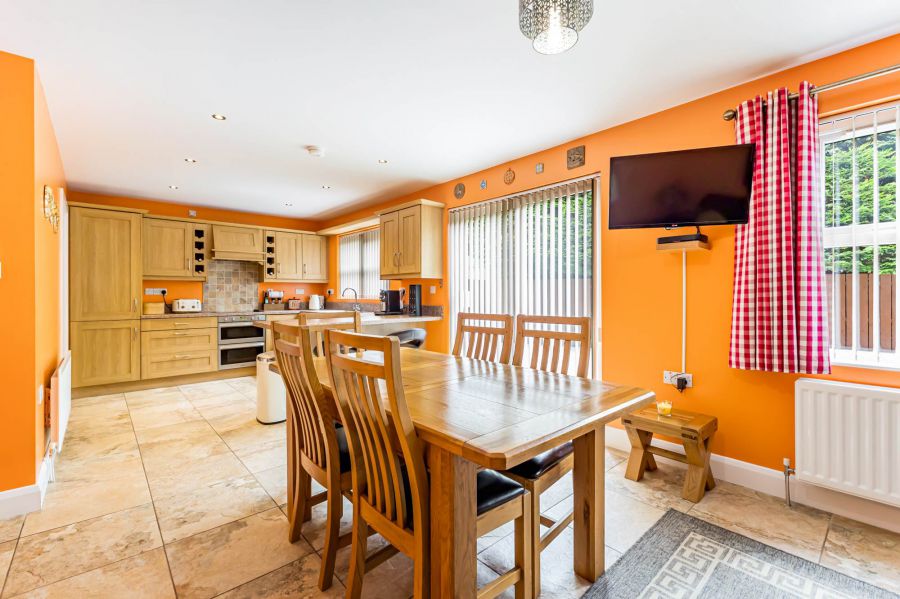3 Rosebank Court