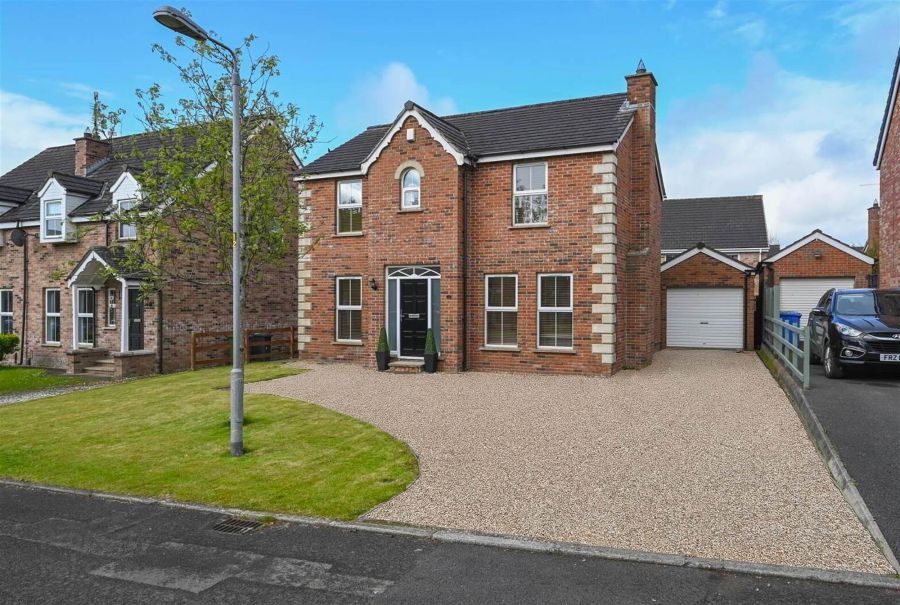 45 Hollyburn, lisburn city, lisburn, BT28 2YL