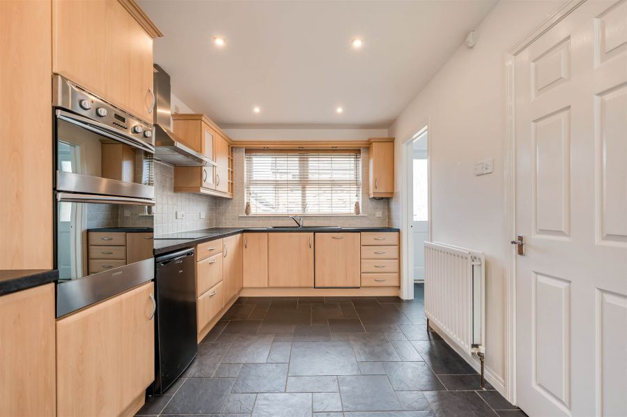 45 Hollyburn