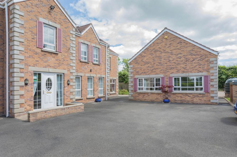 25 Killead Road