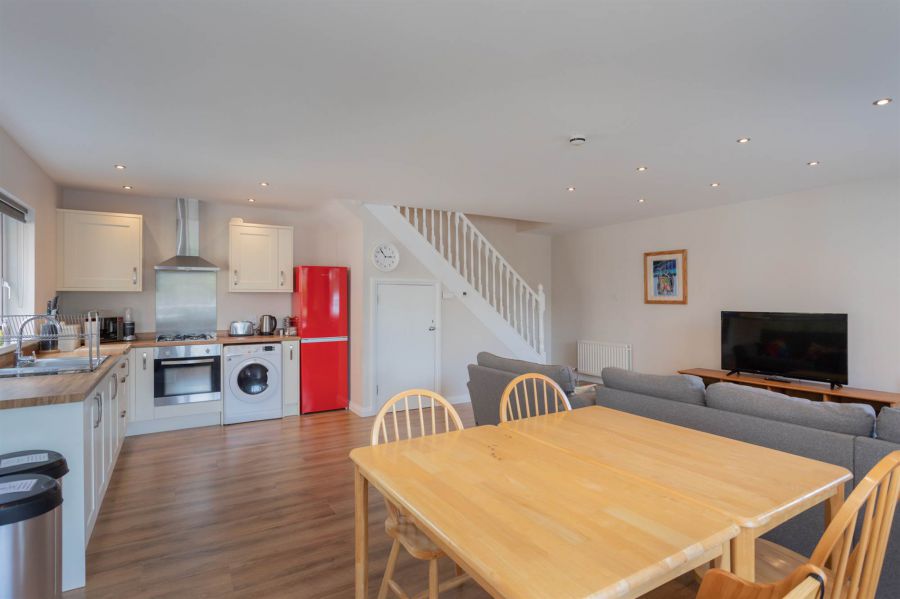 25 Killead Road