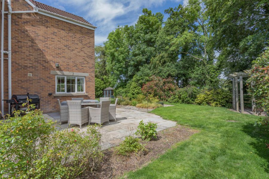 25 Killead Road