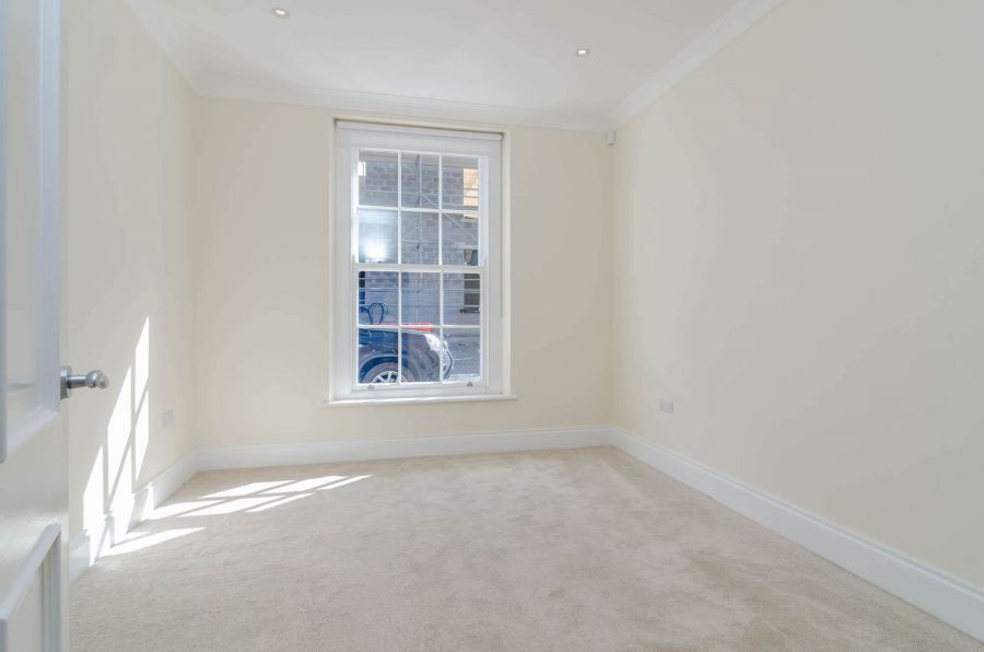 3 Castle Terrace