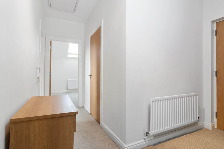 9 Lady Wallace Crescent