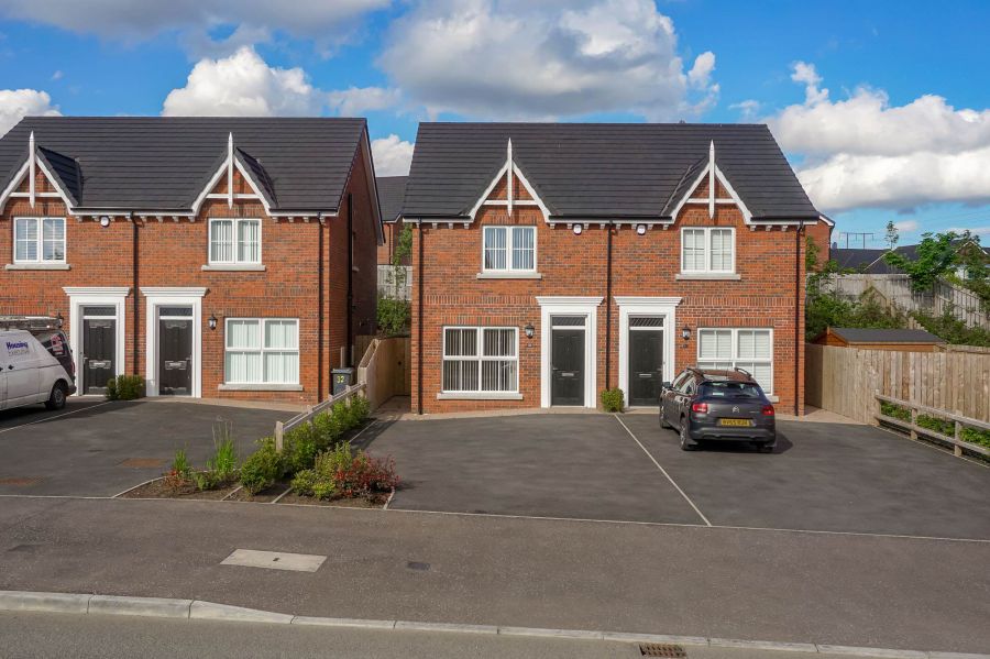 30 Sir Richard Wallace Road