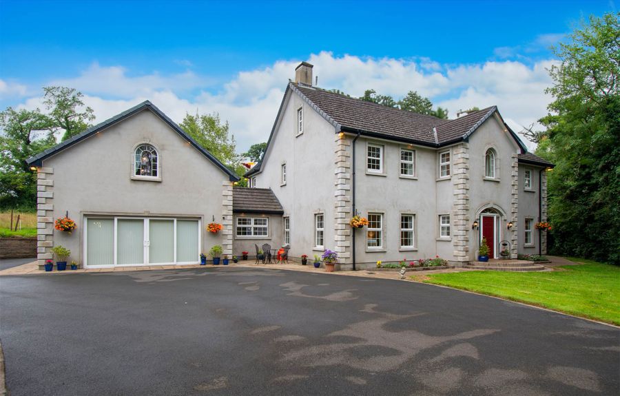 26f Lough Road, ballinderry, lisburn road, BT28 2JY