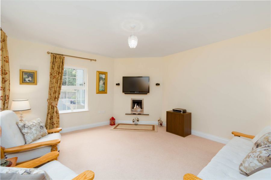 26f Lough Road