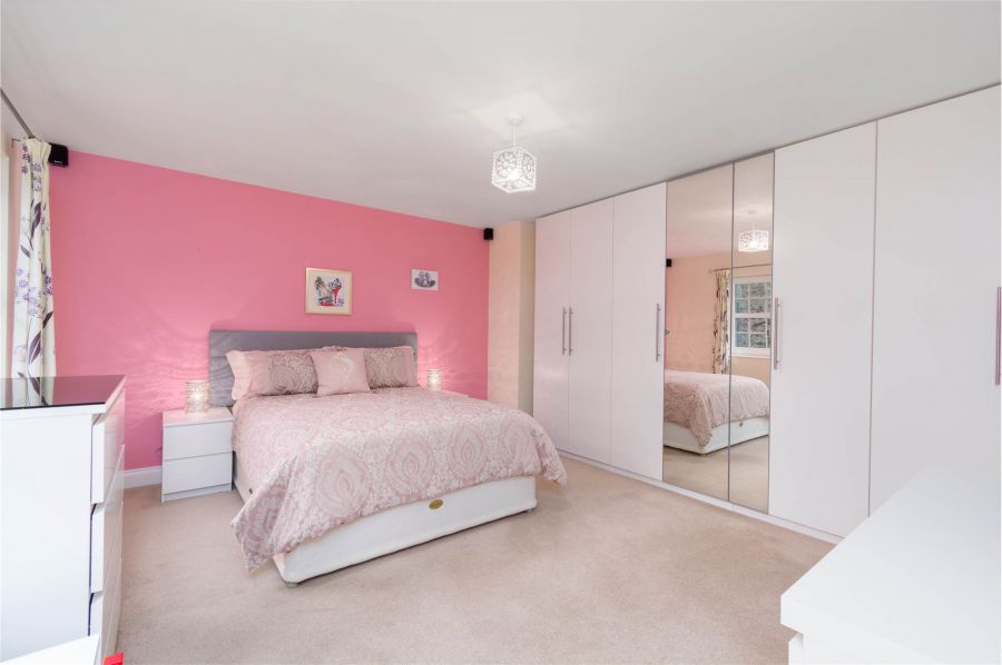 26f Lough Road