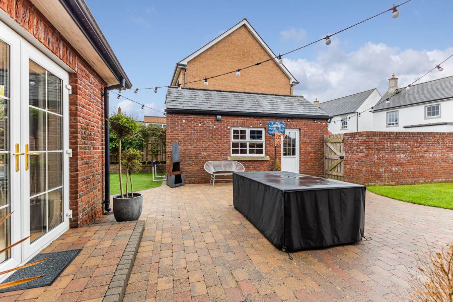 21 Lady Wallace Drive