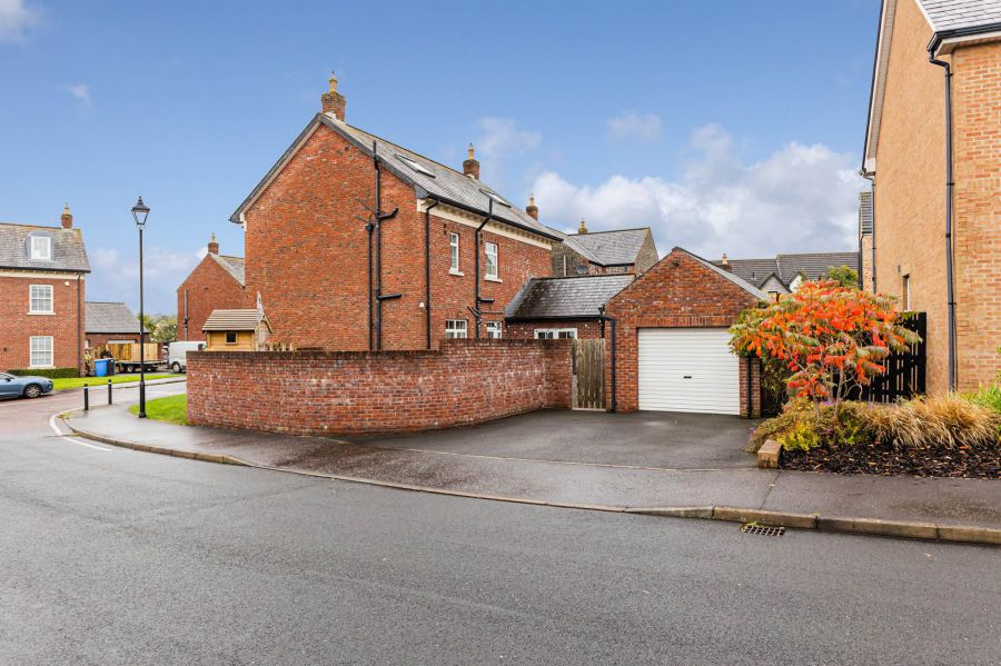 21 Lady Wallace Drive