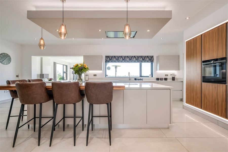Carnbrooke, 56 Carnew Road