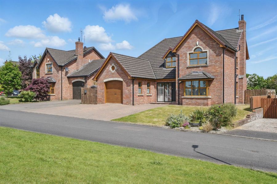 6 Kings Chase, lisburn city, lisburn, BT27 5ST