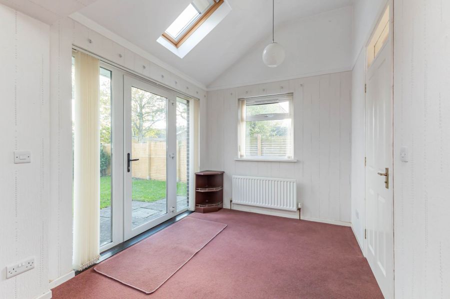 9 Dalboyne Gardens
