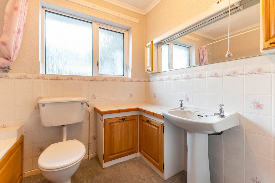 9 Dalboyne Gardens